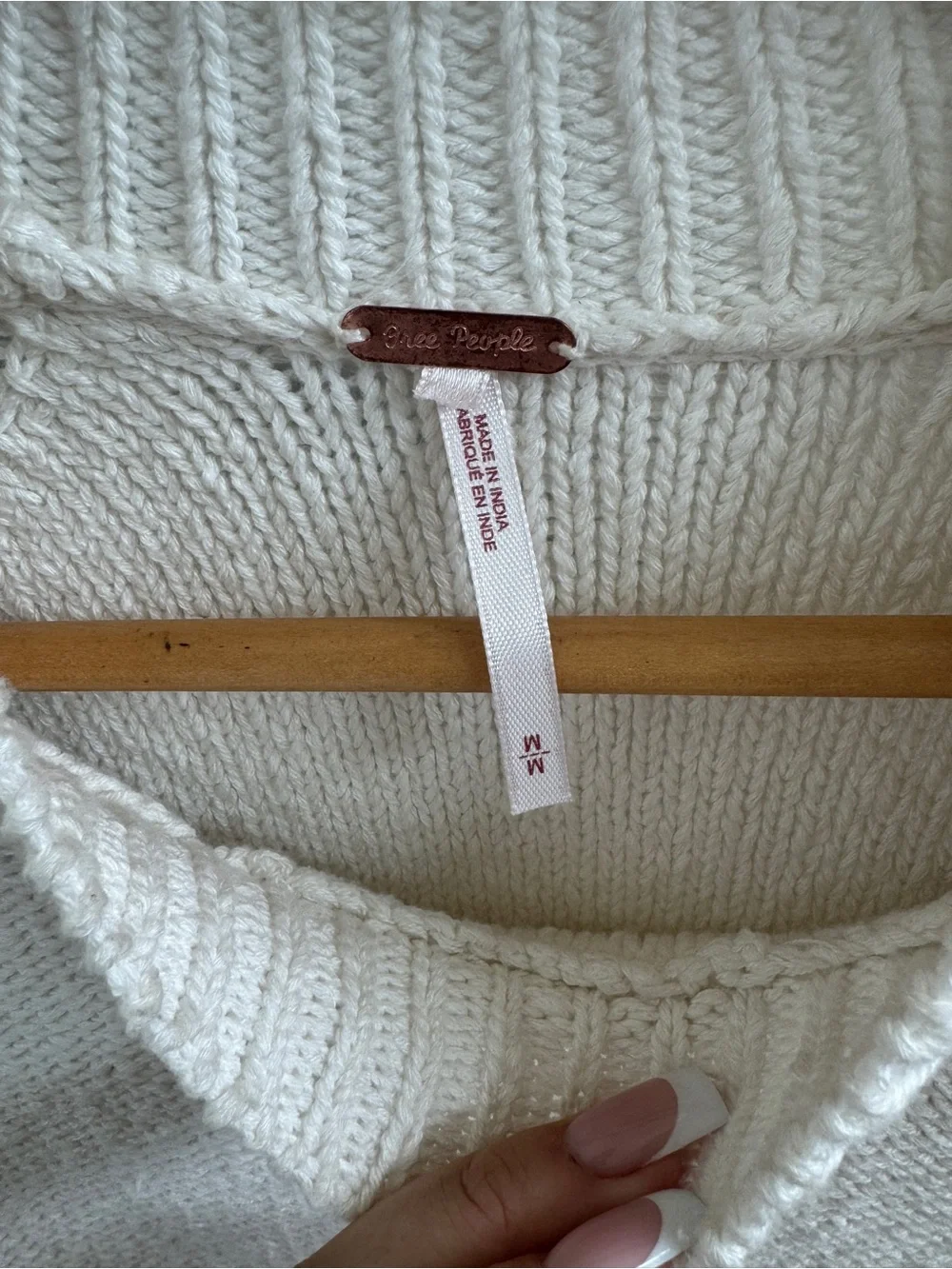 Free People Riley pull over sweater in creamy white - medium - perfect condition